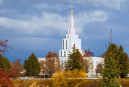 Idaho Falls temple on a fall day - Church of Jesus Christ of Latter Day Saints
